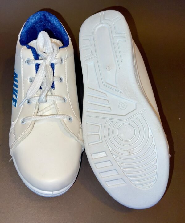 Nike White Sneakers with Blue Accents  ladies - Image 6