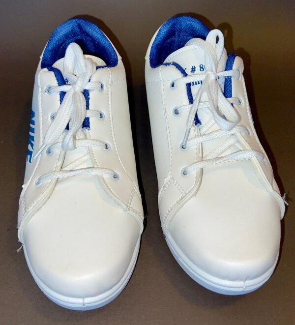 Nike White Sneakers with Blue Accents  ladies - Image 3